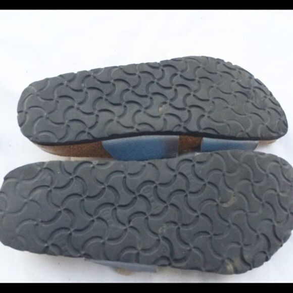 Birkis by Birkenstock size 36 - Picture 4 of 4